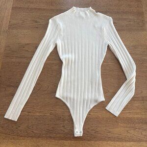 Abercrombie & Fitch  White Long Sleeve Knit Turtle Neck Snap Crotch Bodysuit NWT